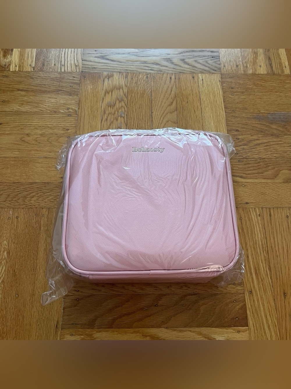Behaesty Travel Makeup Case